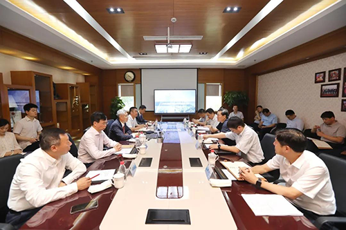 上海市委常委、浦东新区区委书记翁祖亮调研人生就是博生物医药